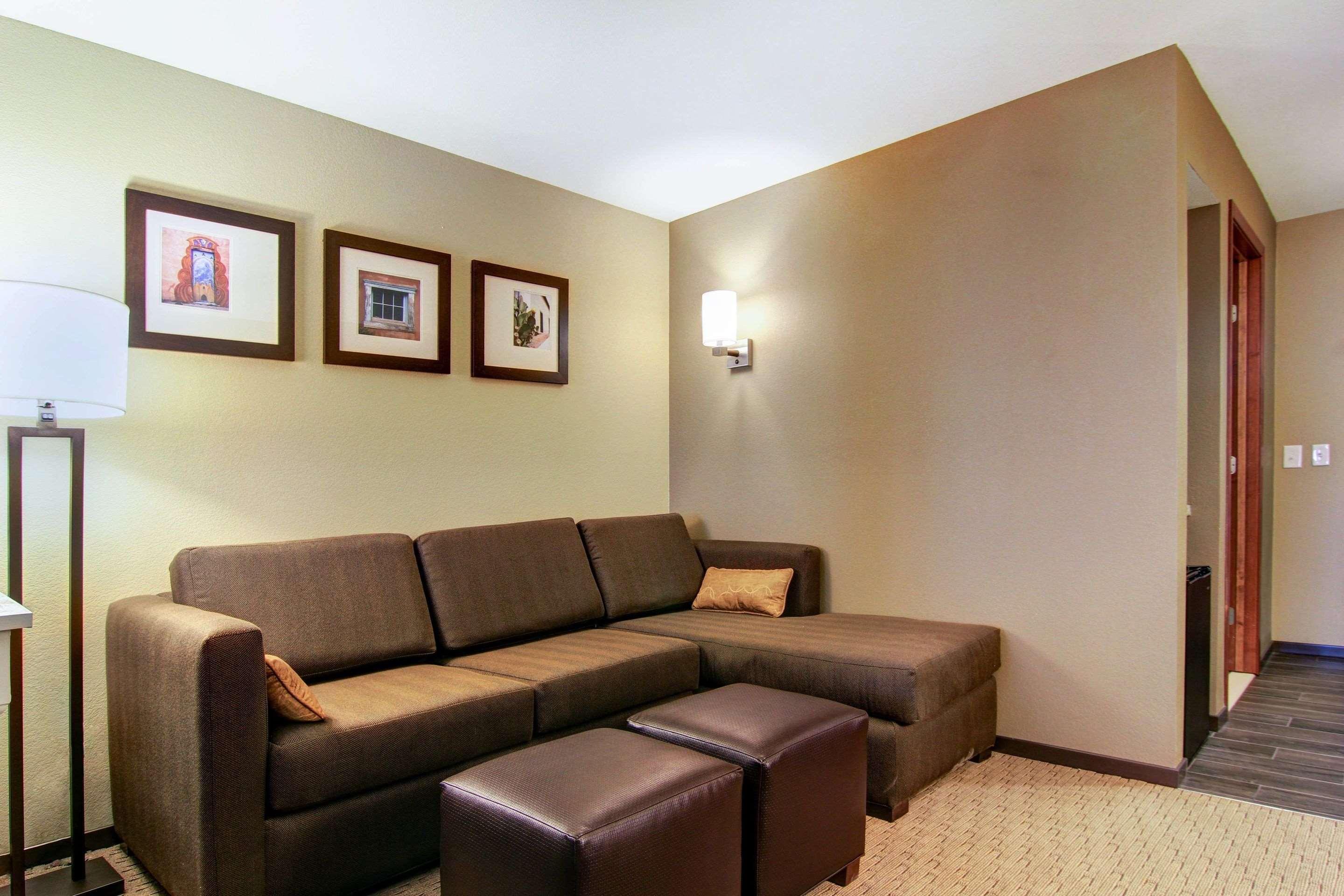 Comfort Suites Carlsbad Exterior foto
